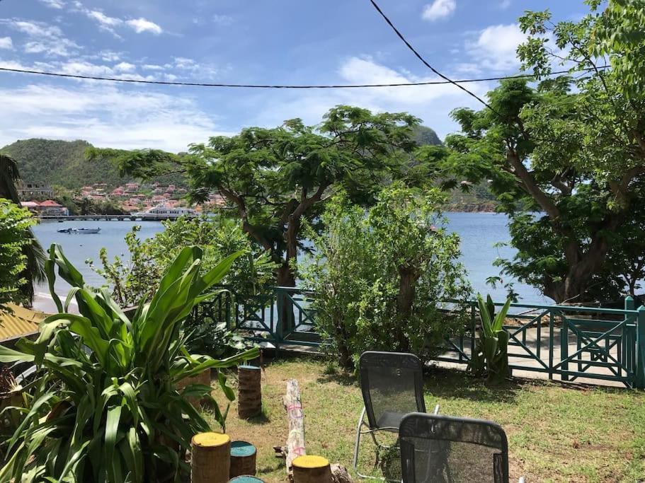 Case A Lili, Joli Bas De Villa Face A La Mer. Terre-De-Haut Kültér fotó